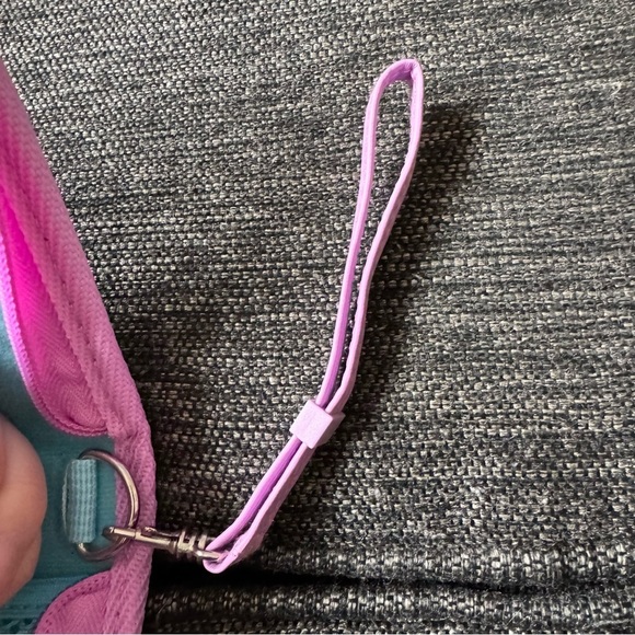 Disney Frozen Nintendo 3DS XL Case - Picture 5 of 5